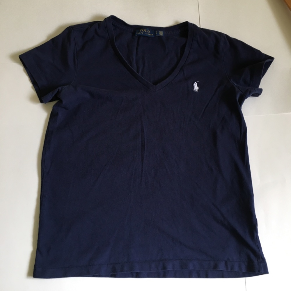 Polo Ralph Lauren women's blue V-neck T-shirt. Size S. - Picture 6 of 9